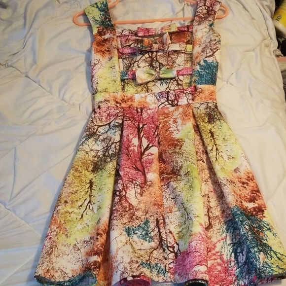 Spring Dress - Picture 2 of 3